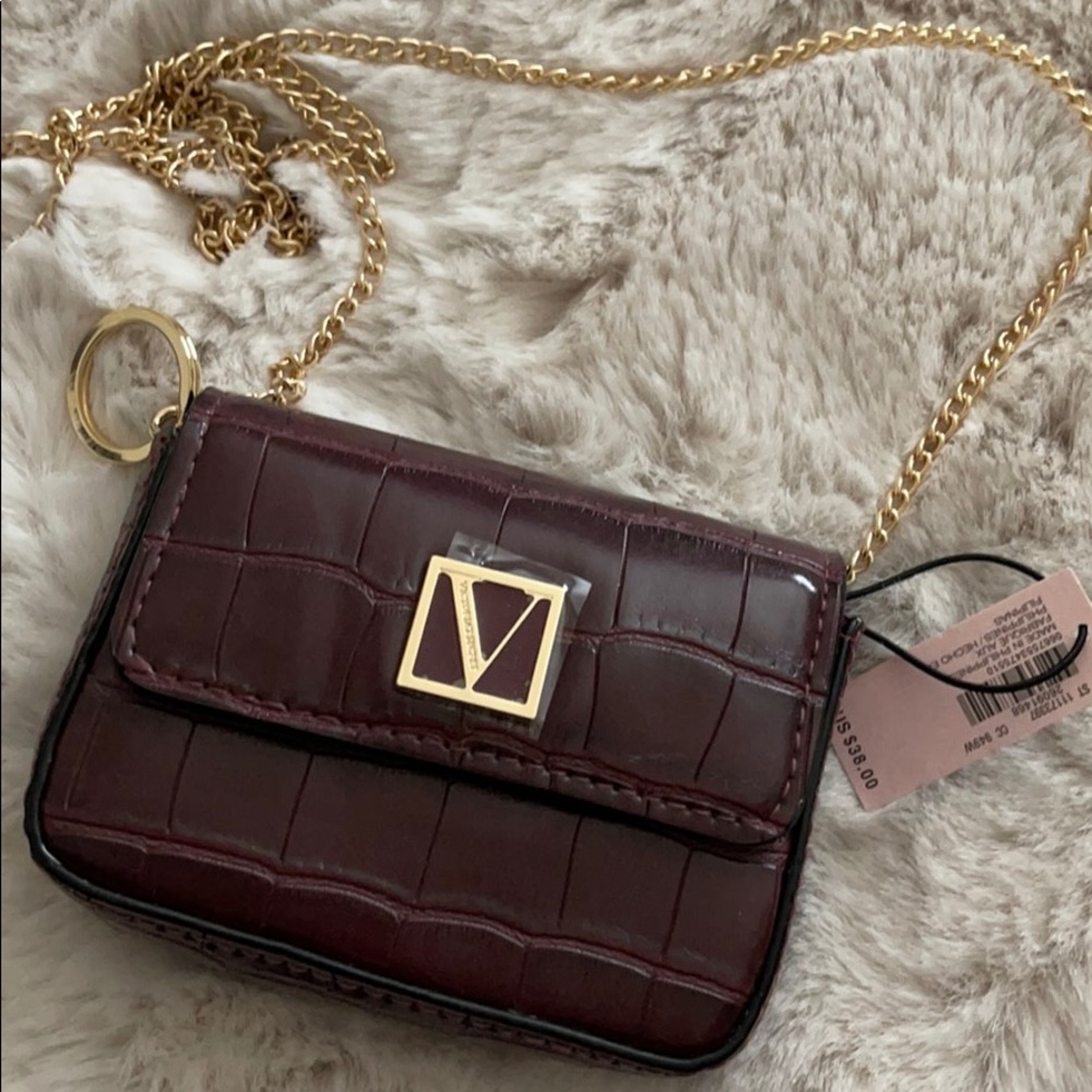VICTORIA'S SECRET The Victoria Small Wallet Maroon